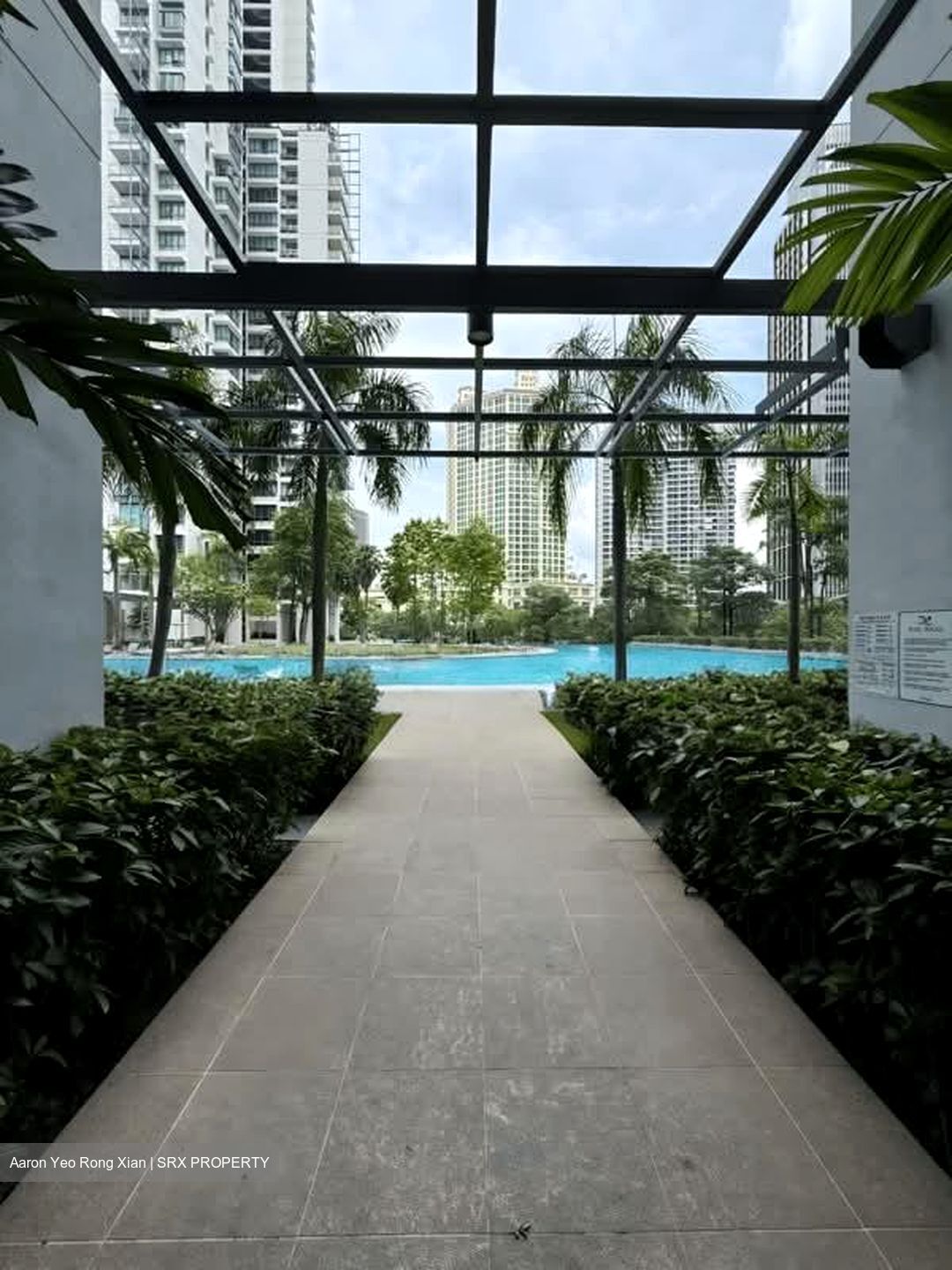 RiverGate (D9), Apartment #569693411